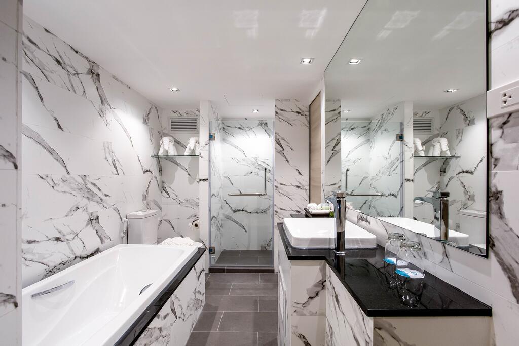 เมธาวลัย ชะอำ